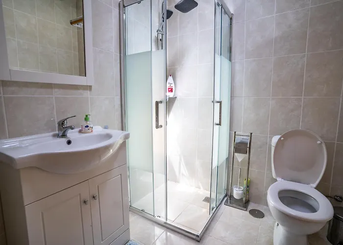 Bed & Breakfast Raposeira Macas de Dona Maria