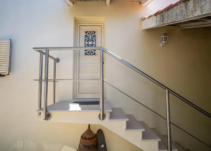 Raposeira Bed & Breakfast *